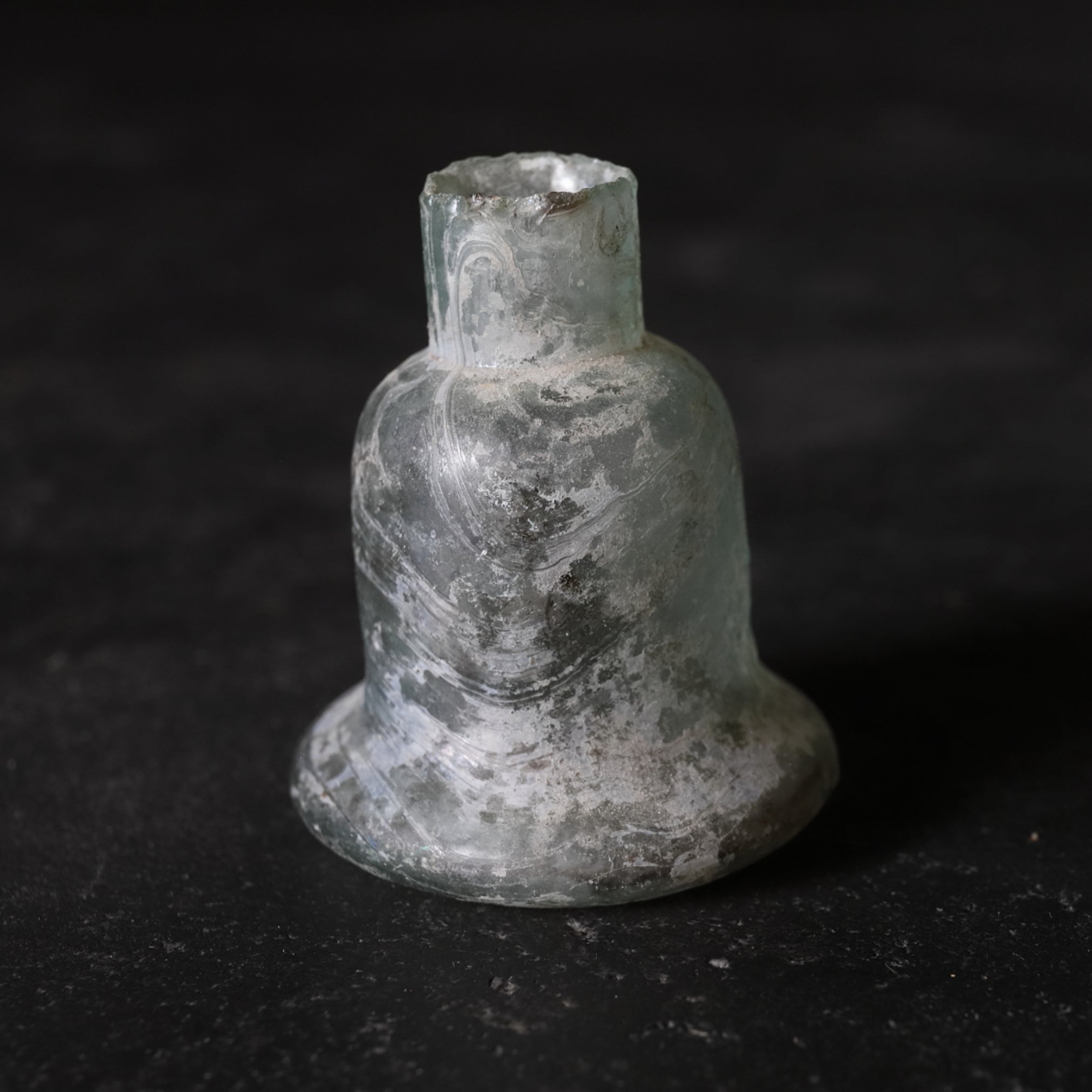 Dutch antique Ink bottle of excavated glass  16th-19th century