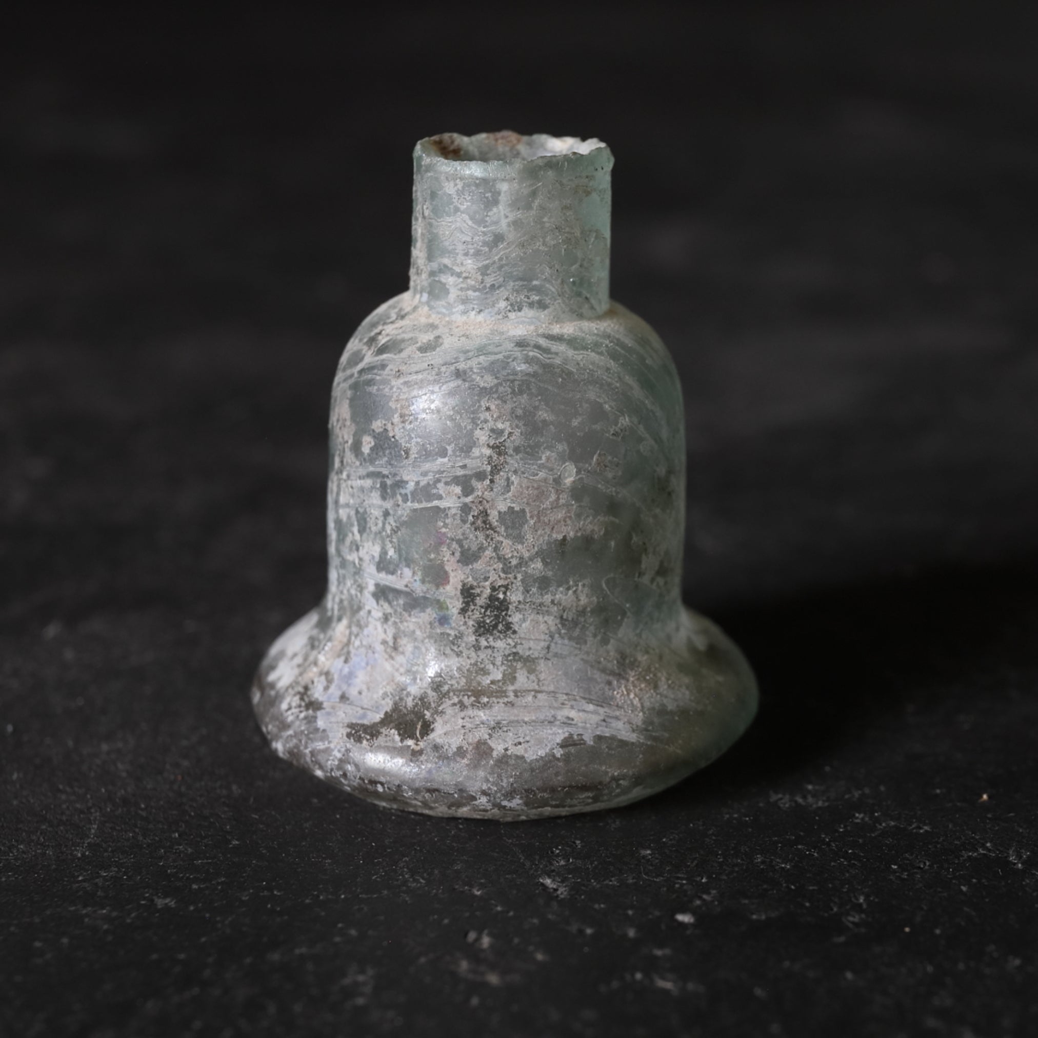 Dutch antique Ink bottle of excavated glass  16th-19th century