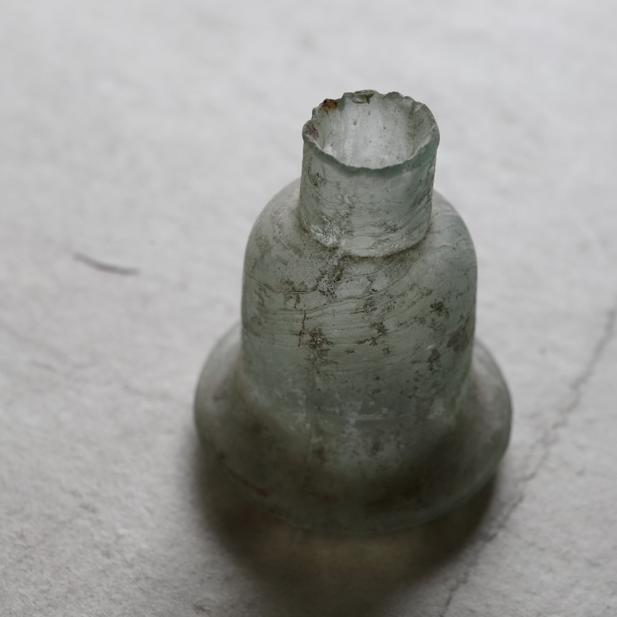 Dutch antique Ink bottle of excavated glass  16th-19th century