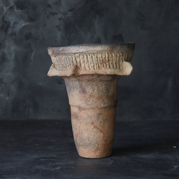 Jomon pottery deep bowl with decoration b Jomon/10000-300BCE