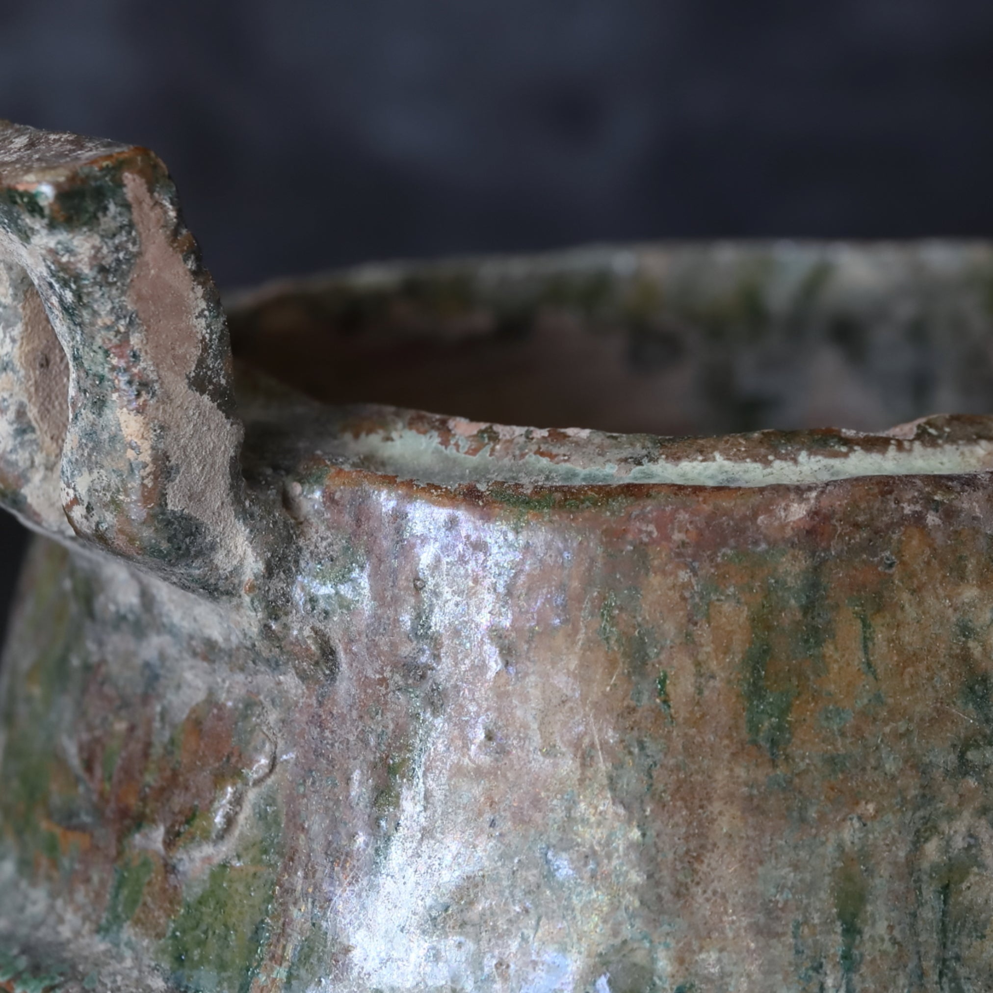 Silvered green glaze kanae with white clay trivet Han Dynasty/206BCE-220CE