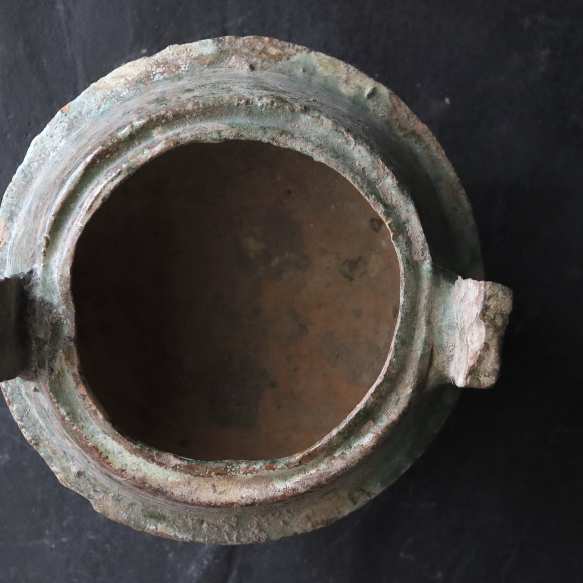 Silvered green glaze kanae with white clay trivet Han Dynasty/206BCE-220CE