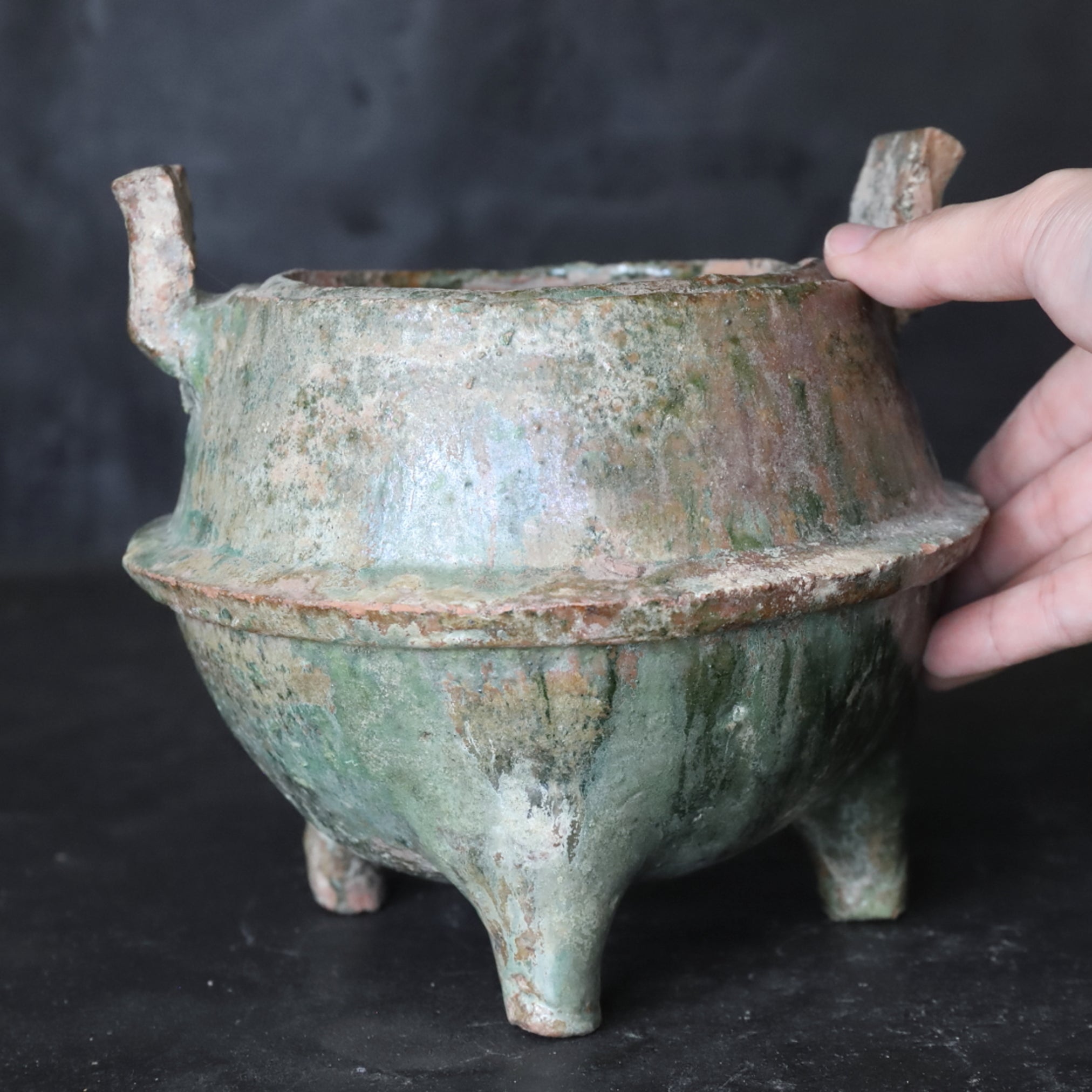 Silvered green glaze kanae with white clay trivet Han Dynasty/206BCE-220CE