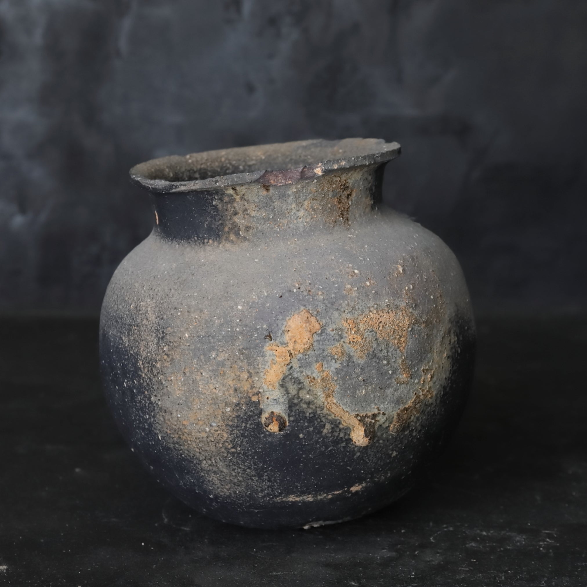 Sue ware pot Kofun/250-581CE