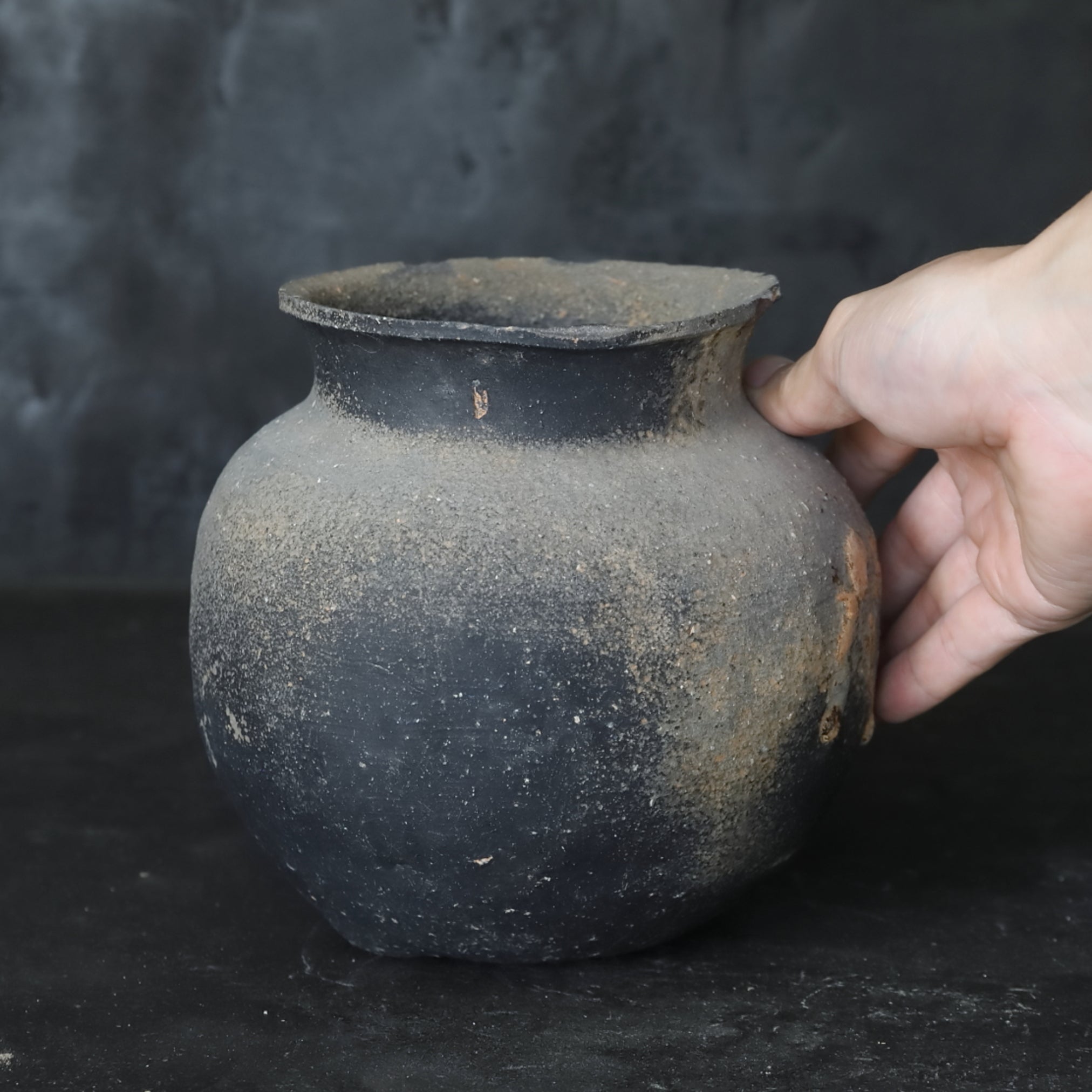 Sue ware pot Kofun/250-581CE