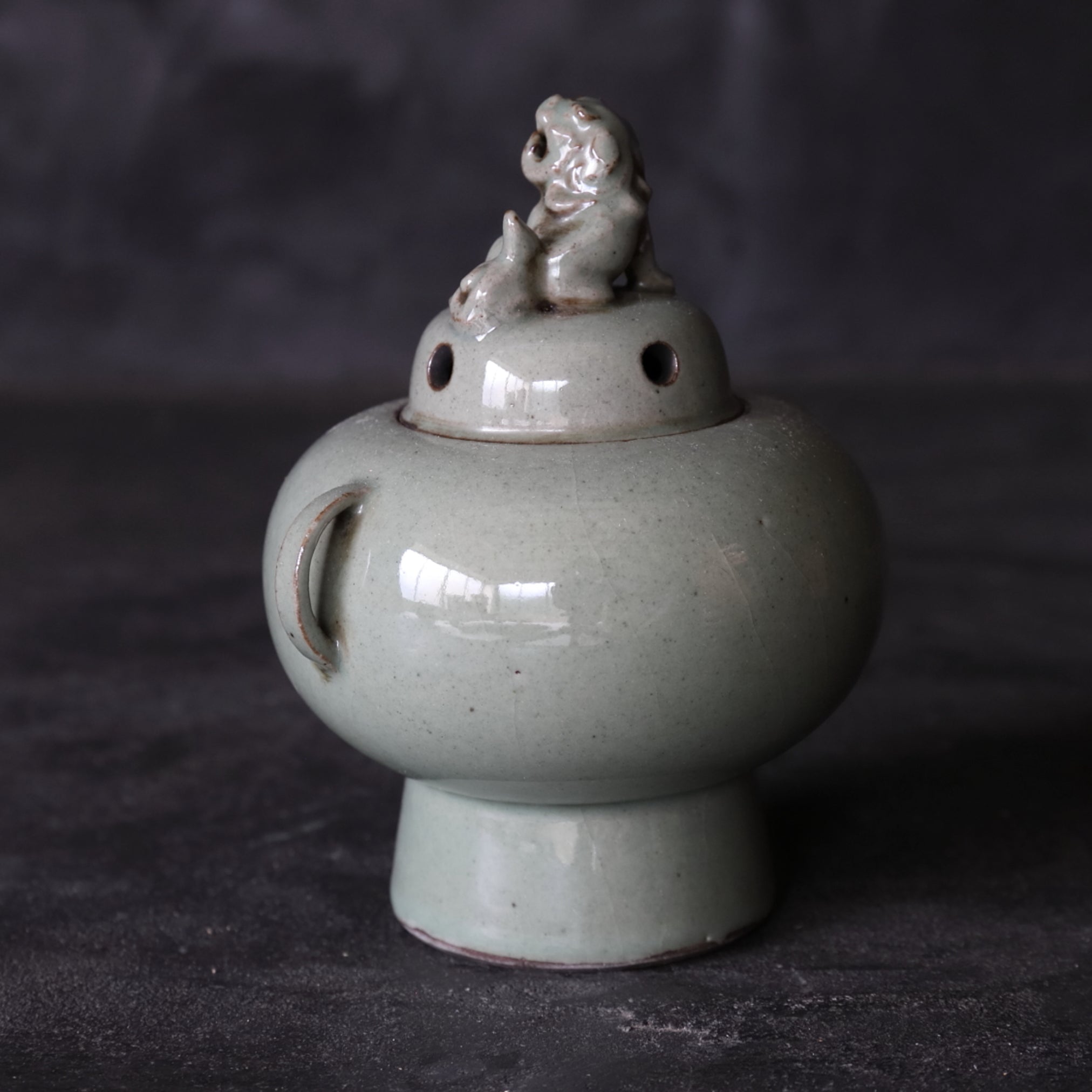 Celadon Ear Attached Incense Haze