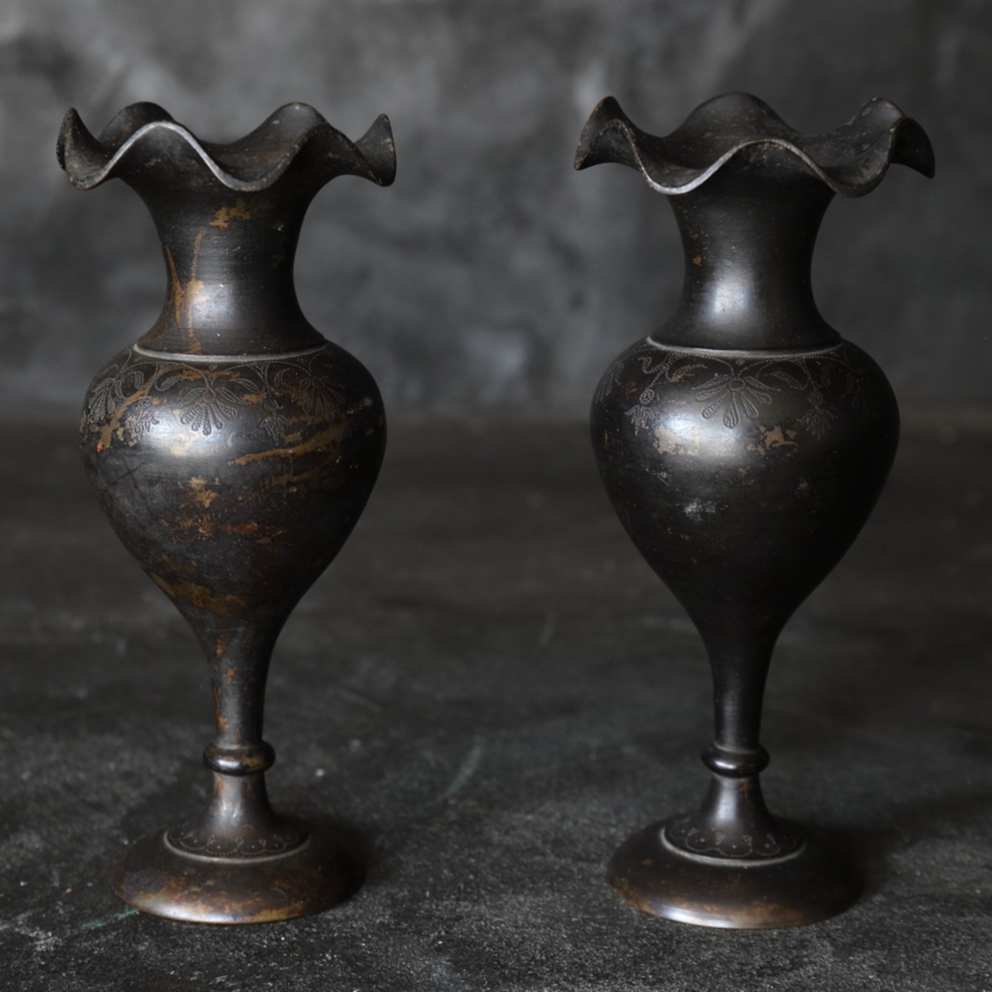 A pair of Chinese Antique Tang Bronze Flower Vase Qing Dynasty/1616-1911CE