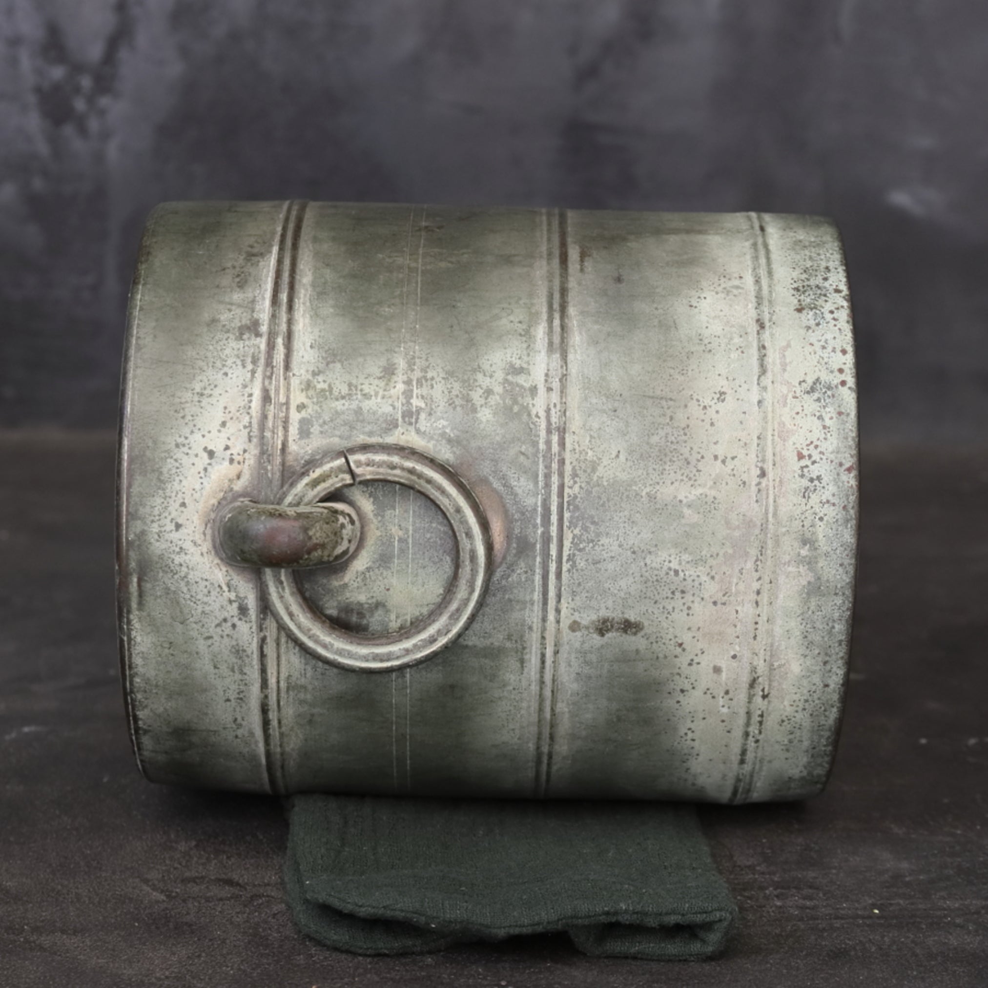 Verdigris Bronze imitation Bamboo bowl with ring Flower vase/Brazier Qing Dynasty/1616-1911CE