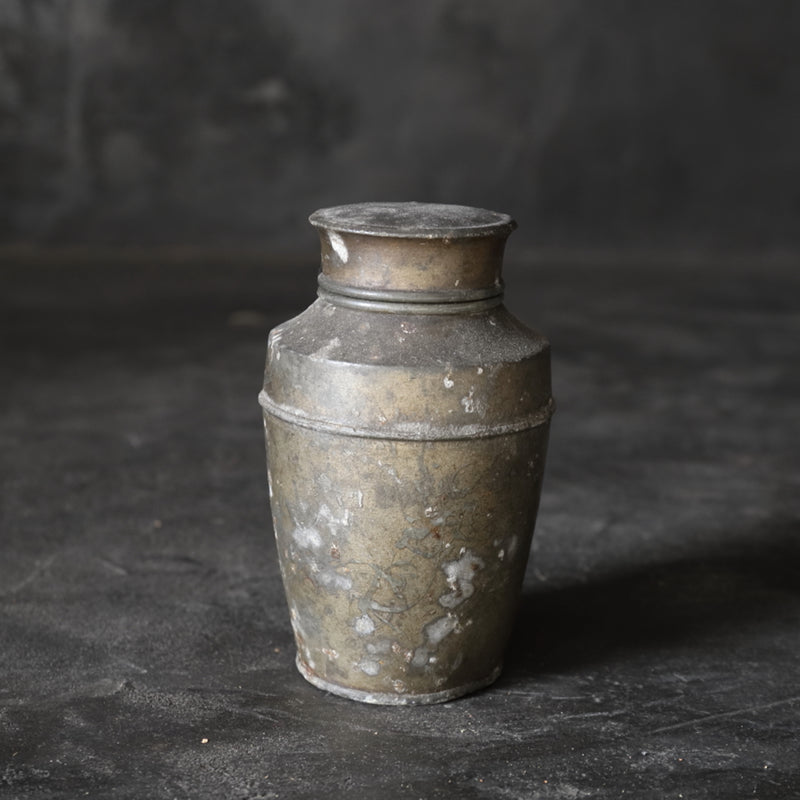 古老的锡制茶叶容器 清/1616-1911CE