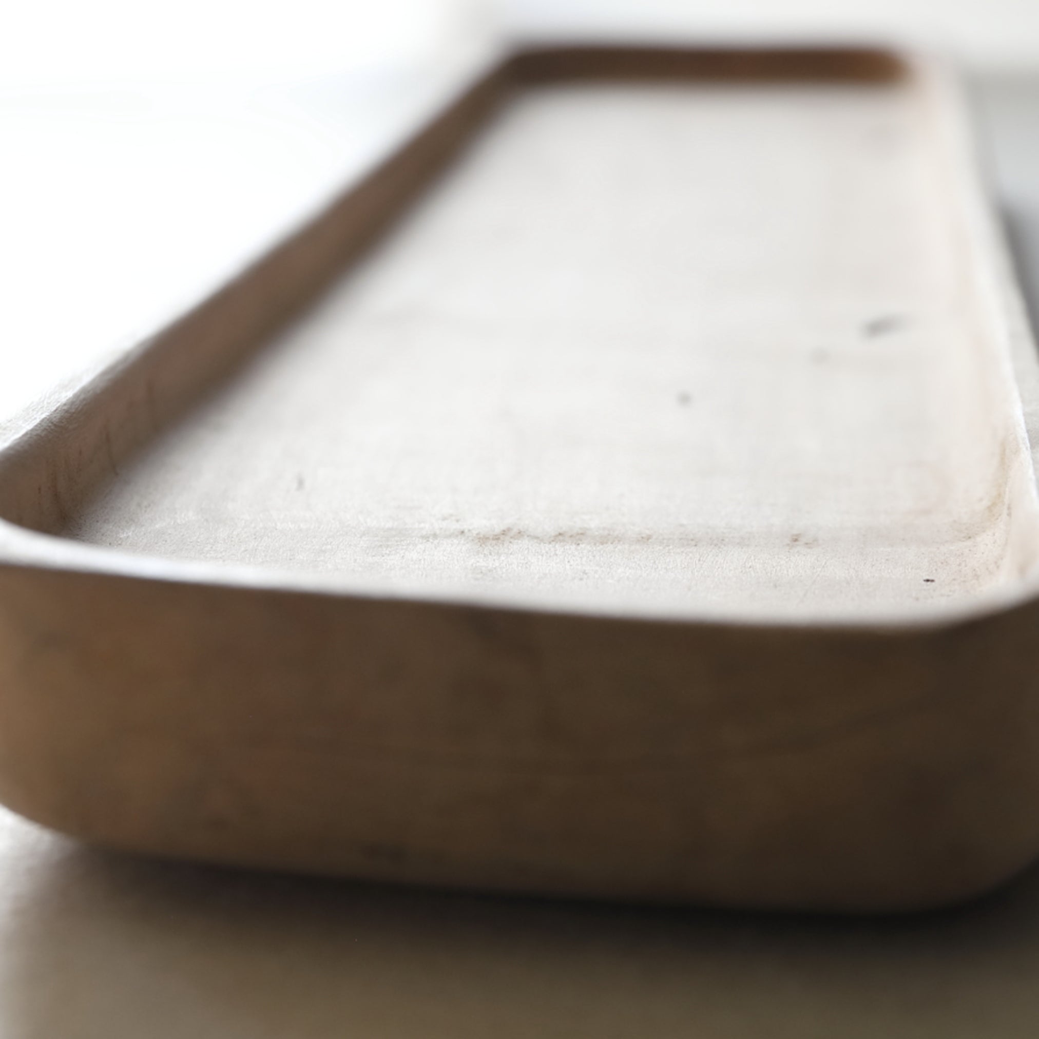 Dry tree hollowed sencha tray