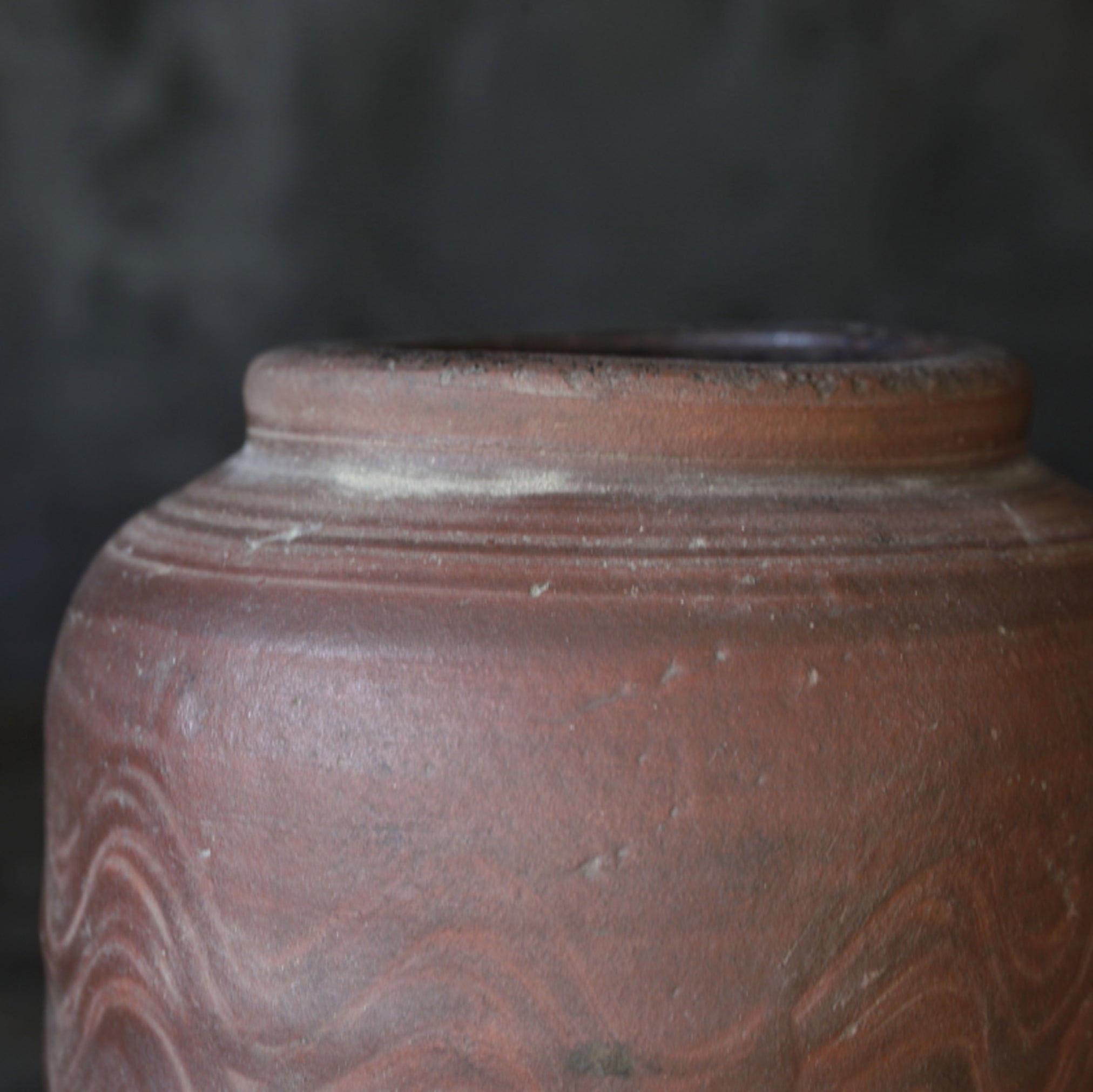 Ko-Karatsu Jar with brown glaze design Azuchimomoyama-Edo/1573-1867CE