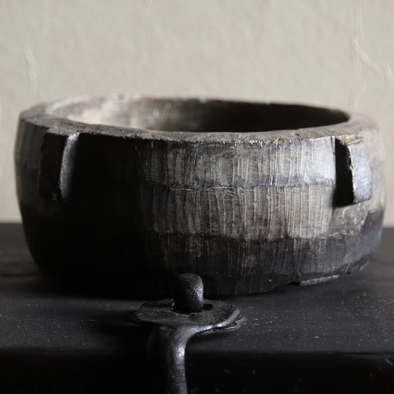 talc stone pot Heian/794-1185CE