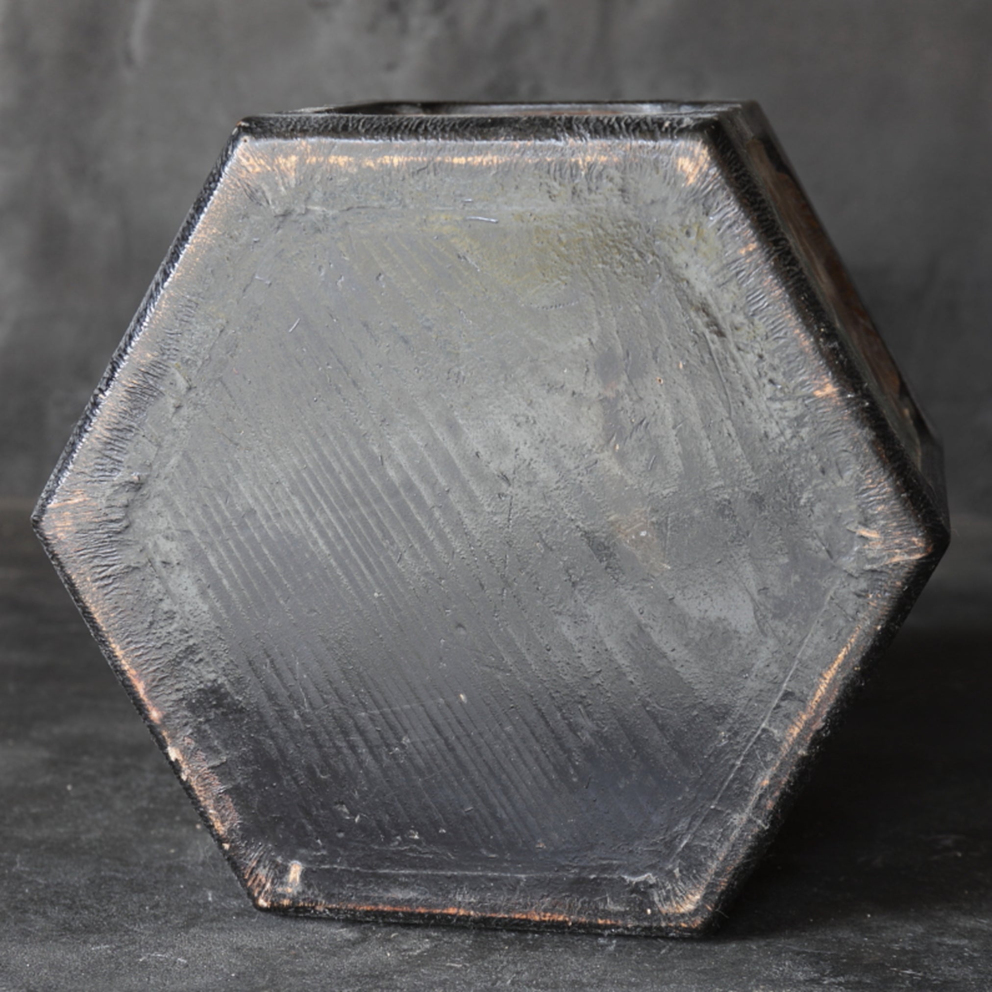 Kintarakawa Hexagonal Brazier