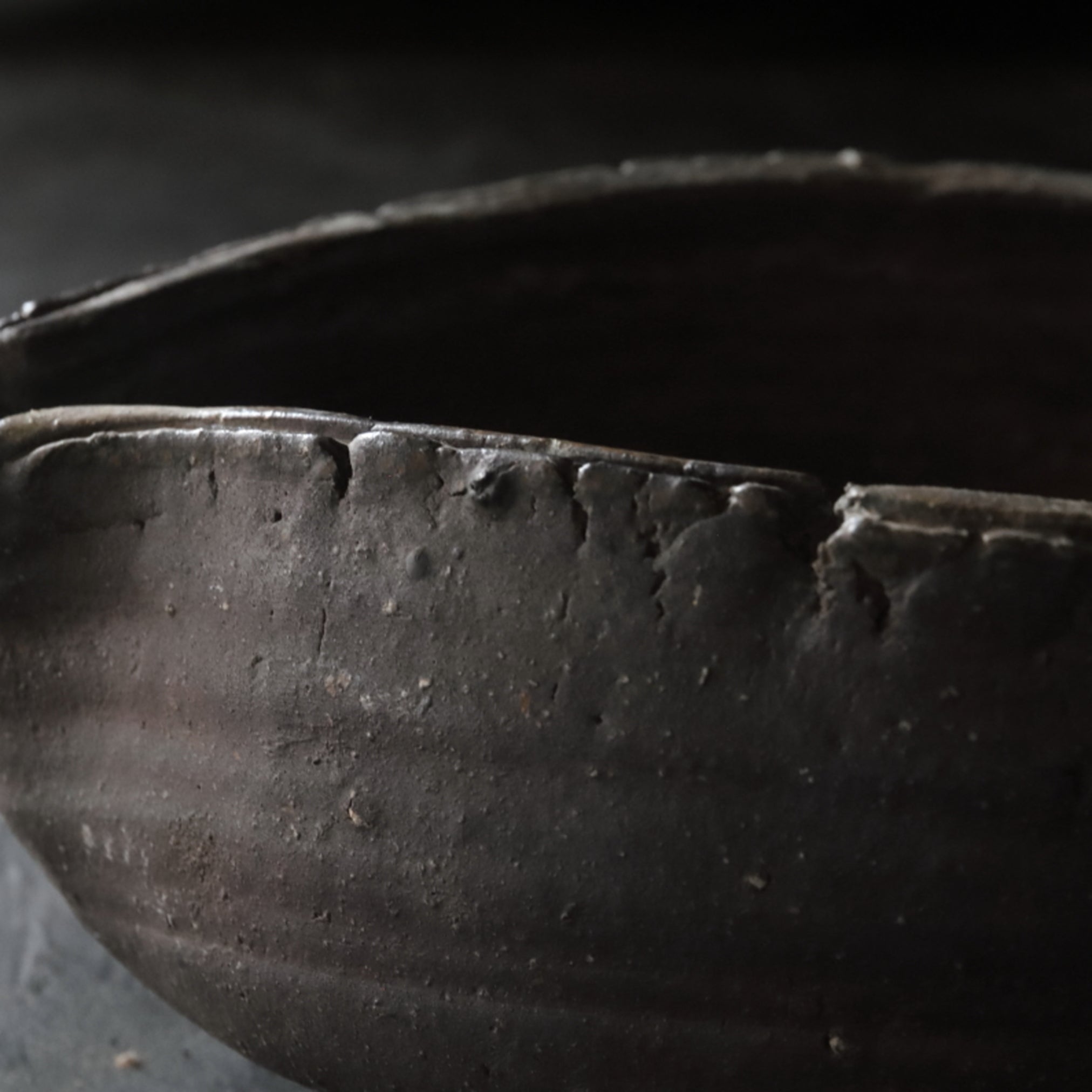 Antique Tokoname Torn Katakuchi Large Bowl Muromachi/1336-1573CE