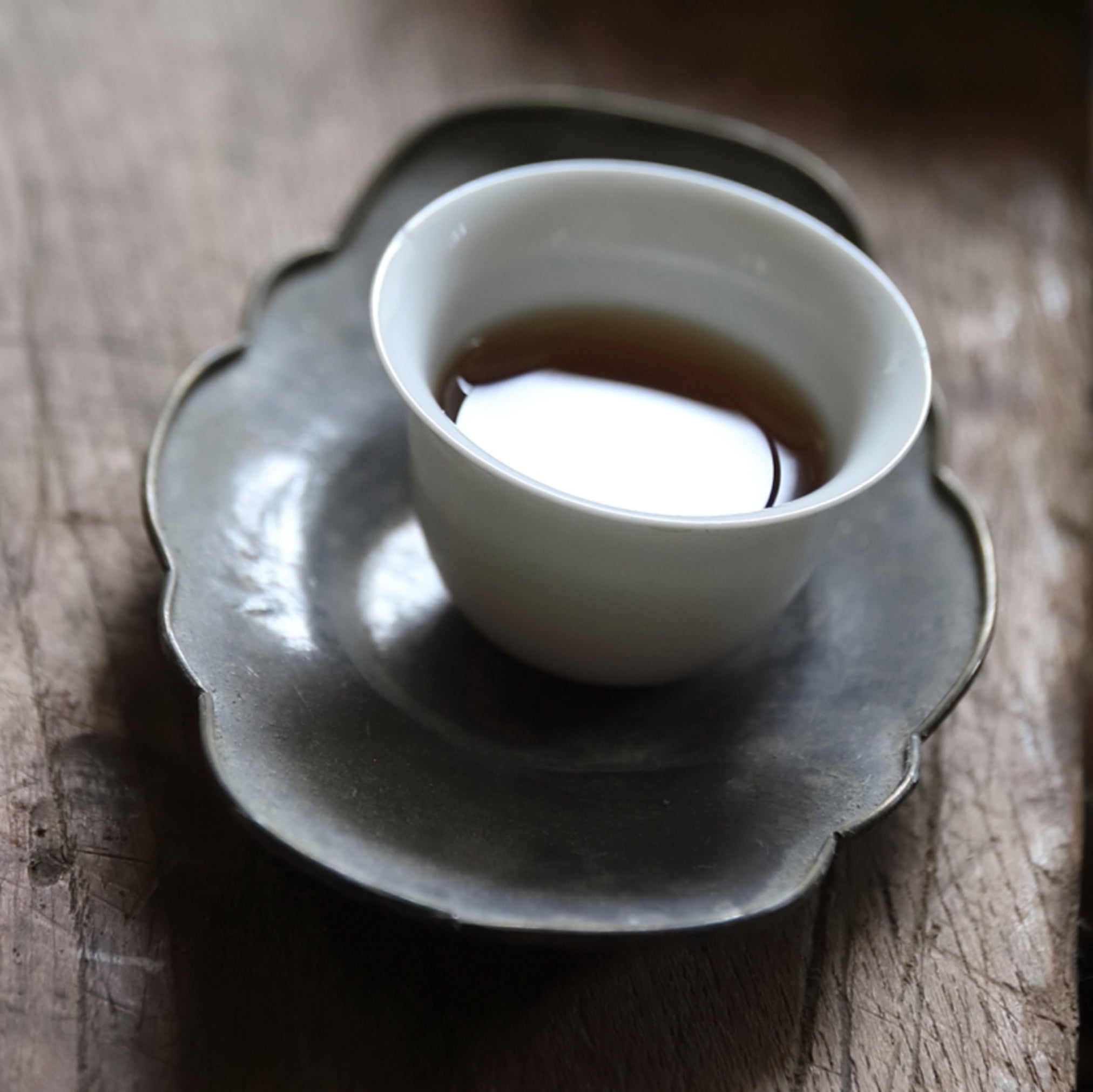 Old tin melon-shaped teacup saucer with 5 servings Qing Dynasty/1616-1911CE