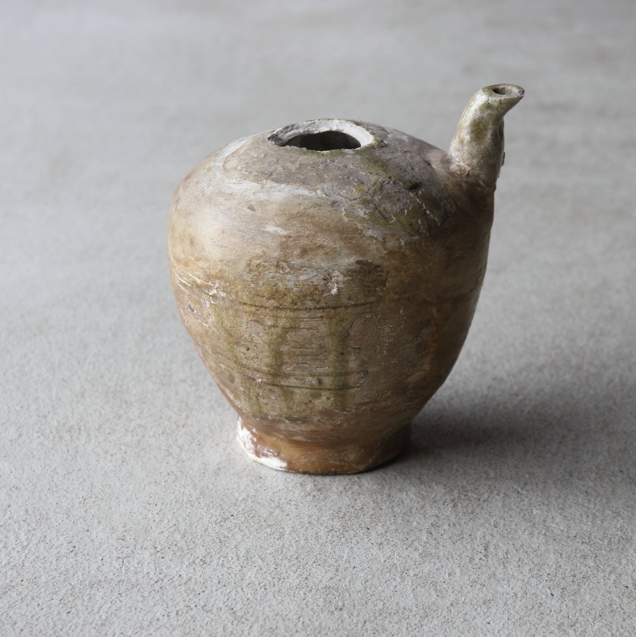 Ko-Seto ash glaze jug Kamakura/1185-1333CE