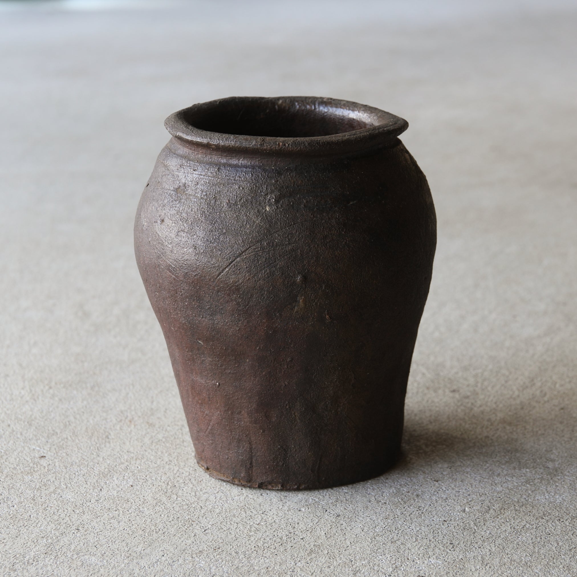 Antique Tokoname seed jar Muromachi/1336-1573CE