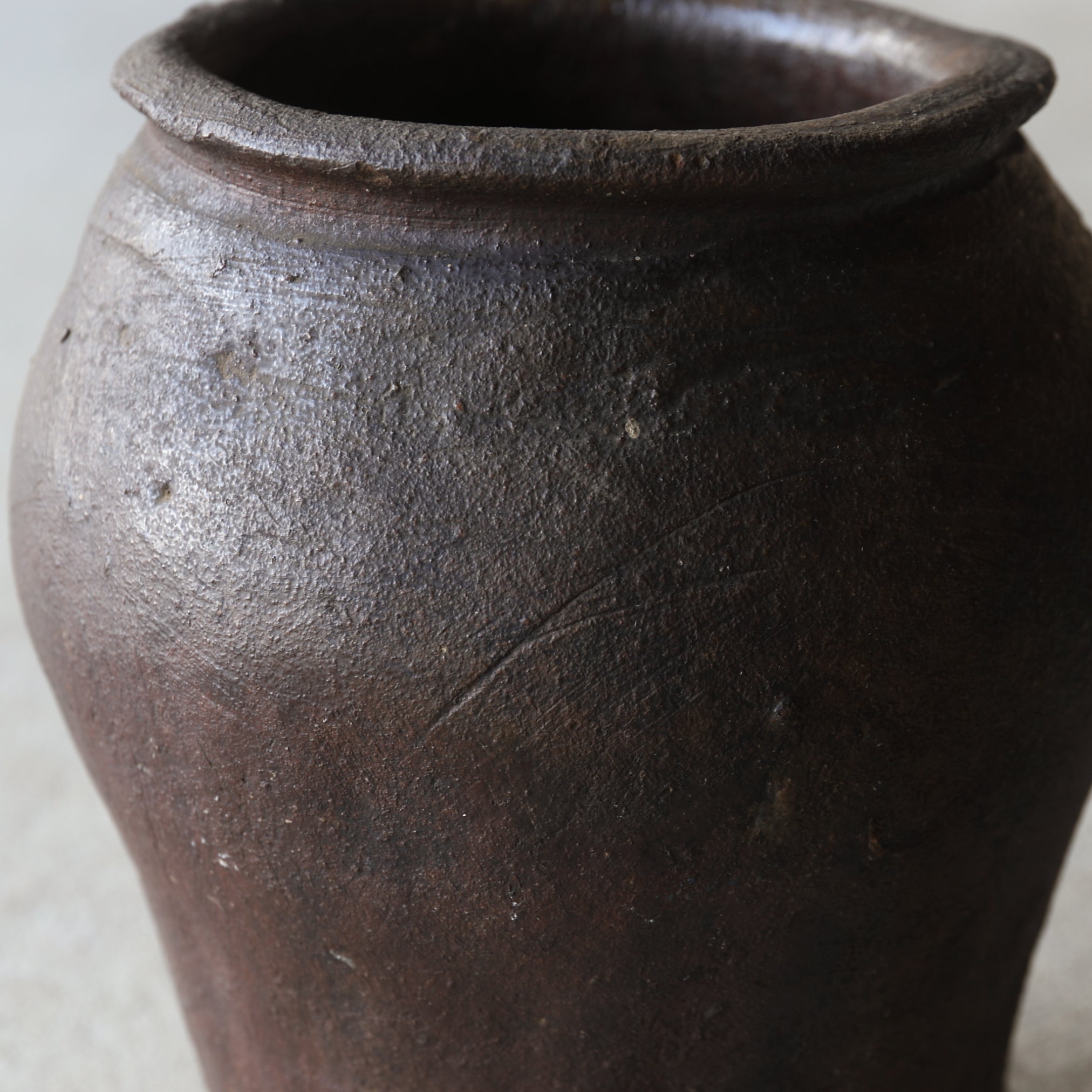 Antique Tokoname seed jar Muromachi/1336-1573CE