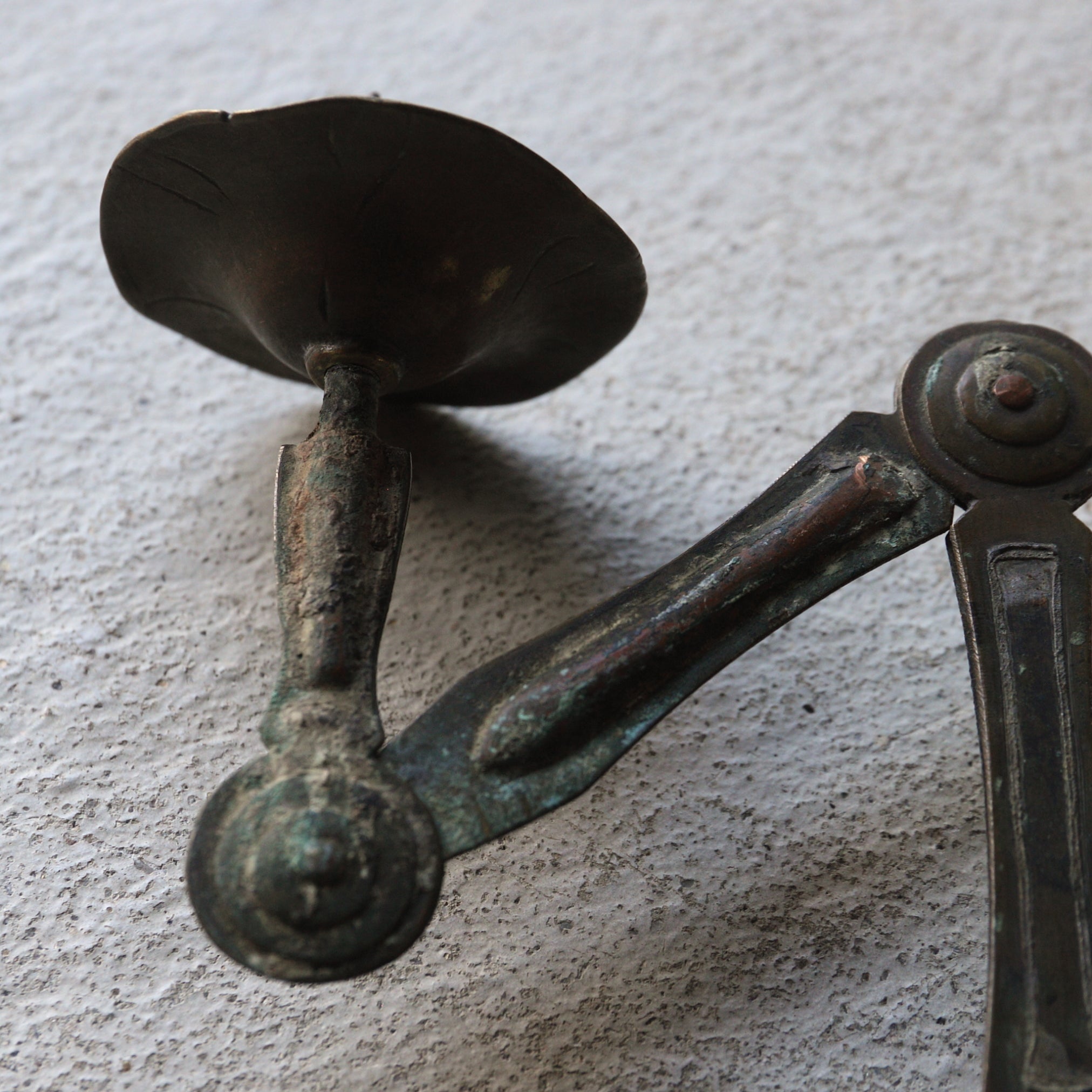 old bronze portable candlestick Meiji/1868-1912CE