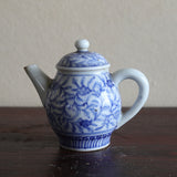 Chinese Antique White porcelain teapot Qing Dynasty/1616-1911CE