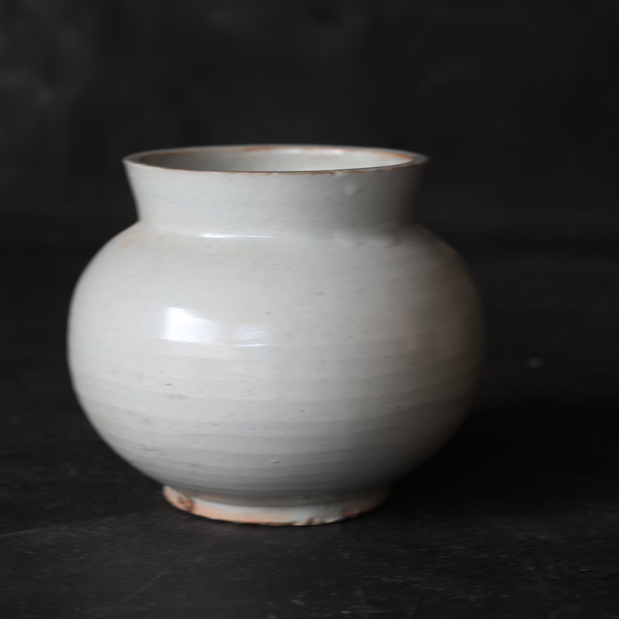 Korean Antique white porcelain jar Joseon Dynasty/1392-1897CE