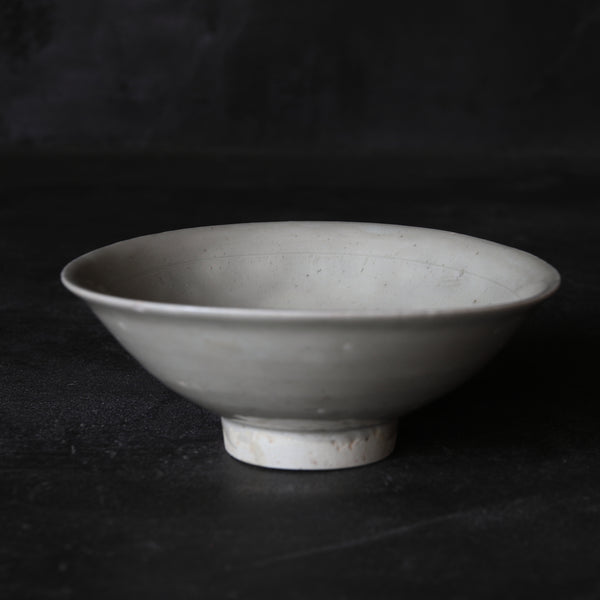 青瓷茶碗 宋/960-1279CE