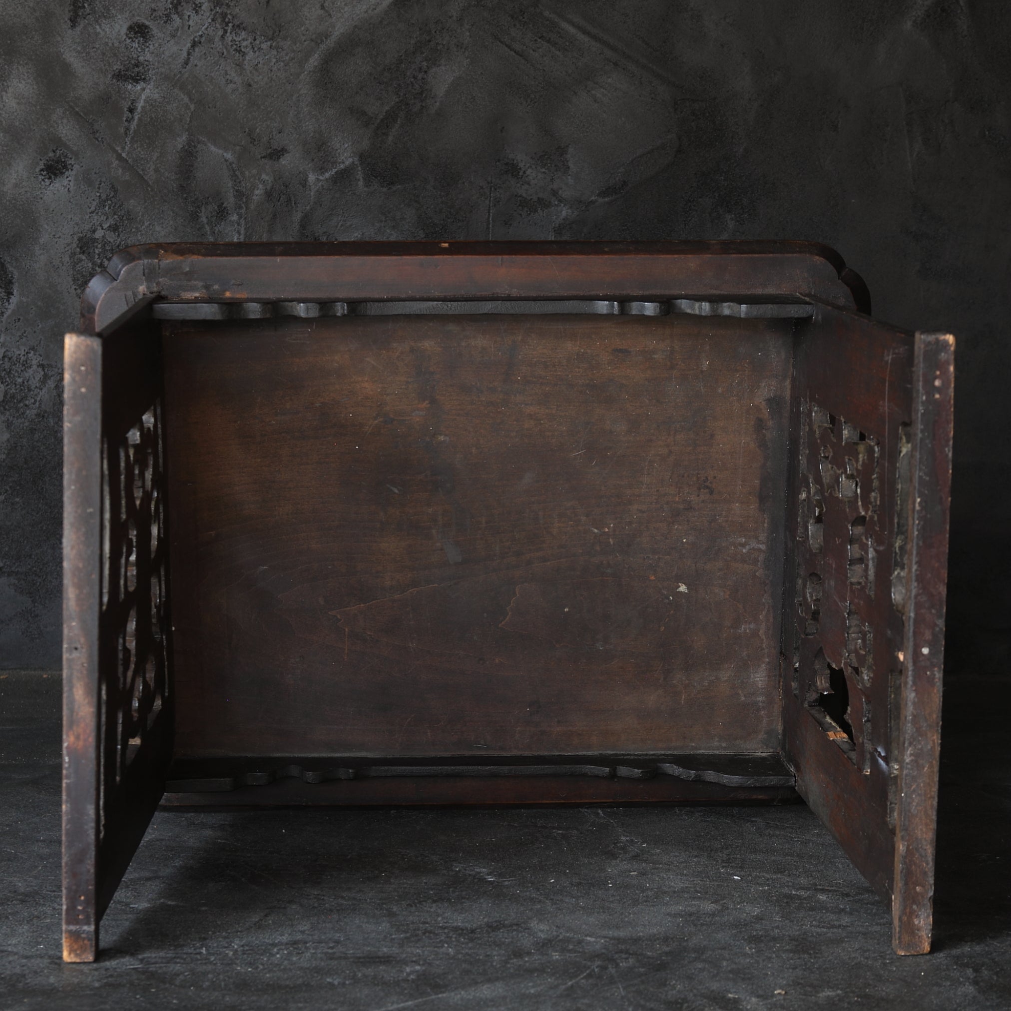 Korean Antique table Joseon Dynasty/1392-1897CE