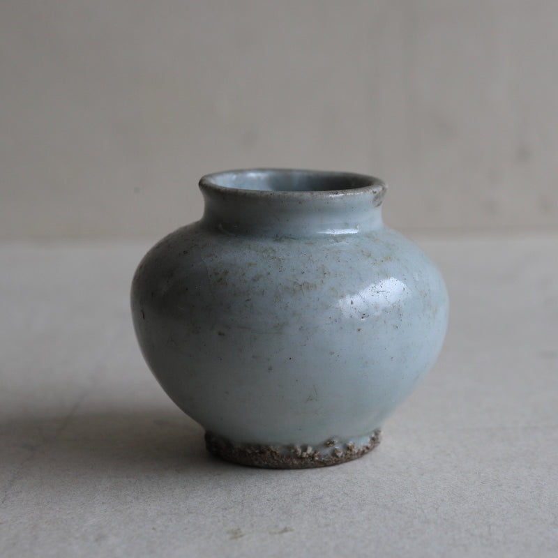 Korean Antique white porcelain jar Joseon Dynasty/1392-1897CE
