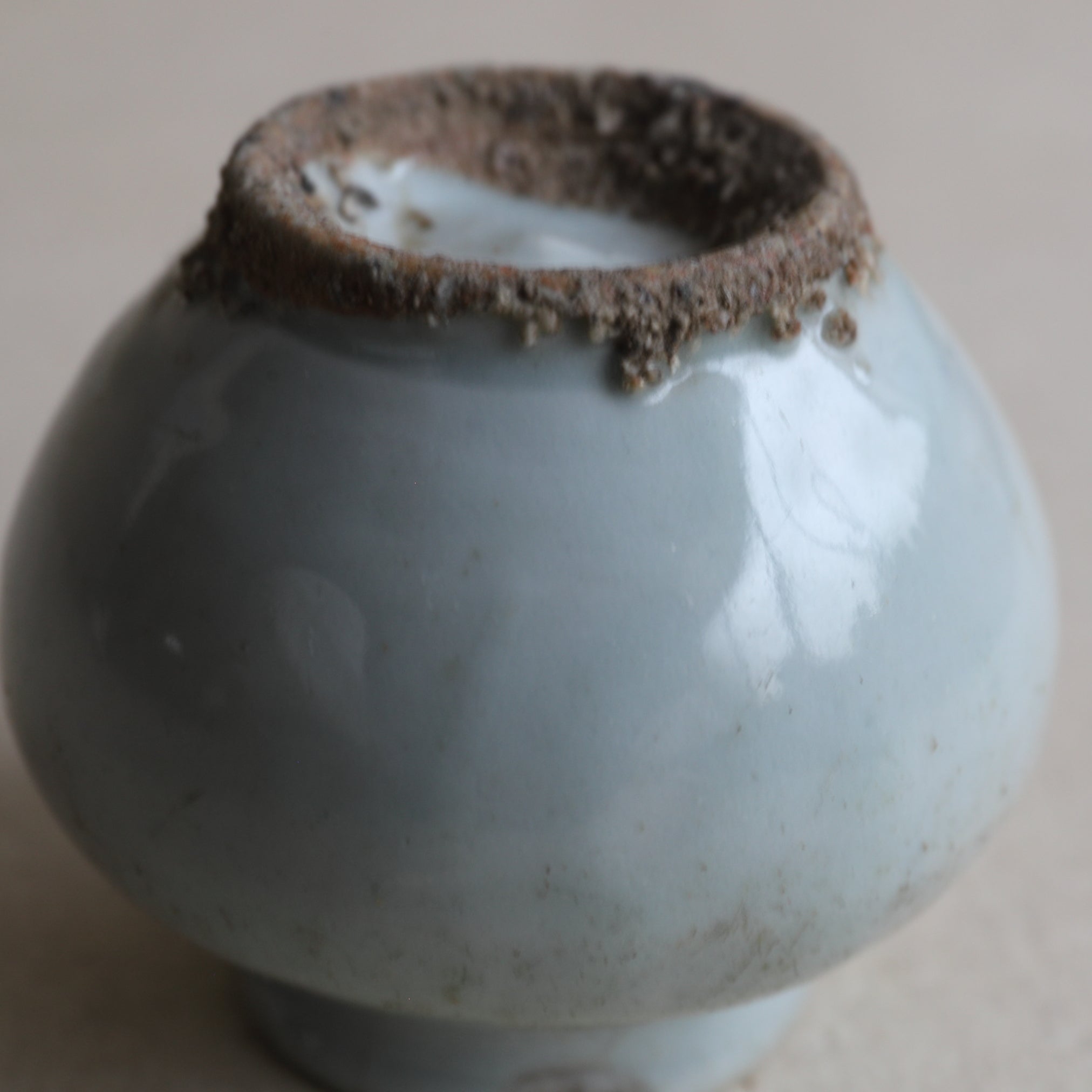 Korean Antique white porcelain jar Joseon Dynasty/1392-1897CE