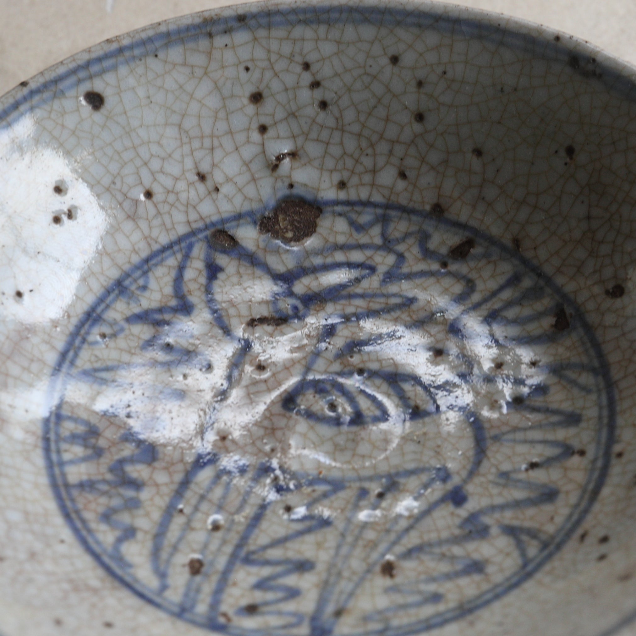 Blue glazed animal design tea bowl Qing Dynasty/1616-1911CE