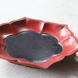 Vermillion lacquer flower-shaped tray Yuan-Ming Dynasty/1206-1644CE
