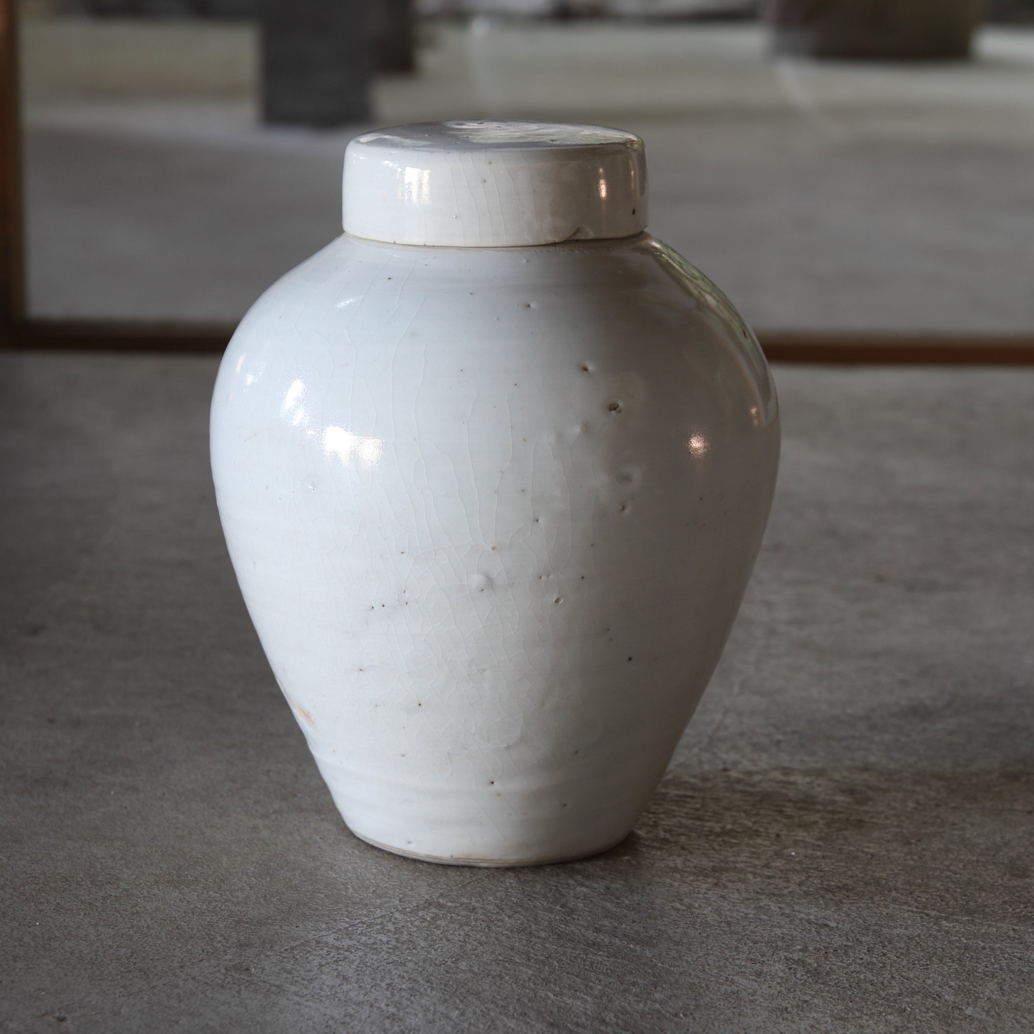 Korean Antique white porcelain jar with lid Joseon Dynasty/1392-1897CE