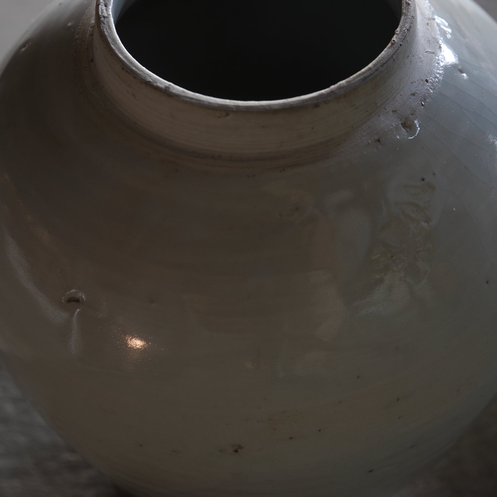 Korean Antique white porcelain jar with lid Joseon Dynasty/1392-1897CE