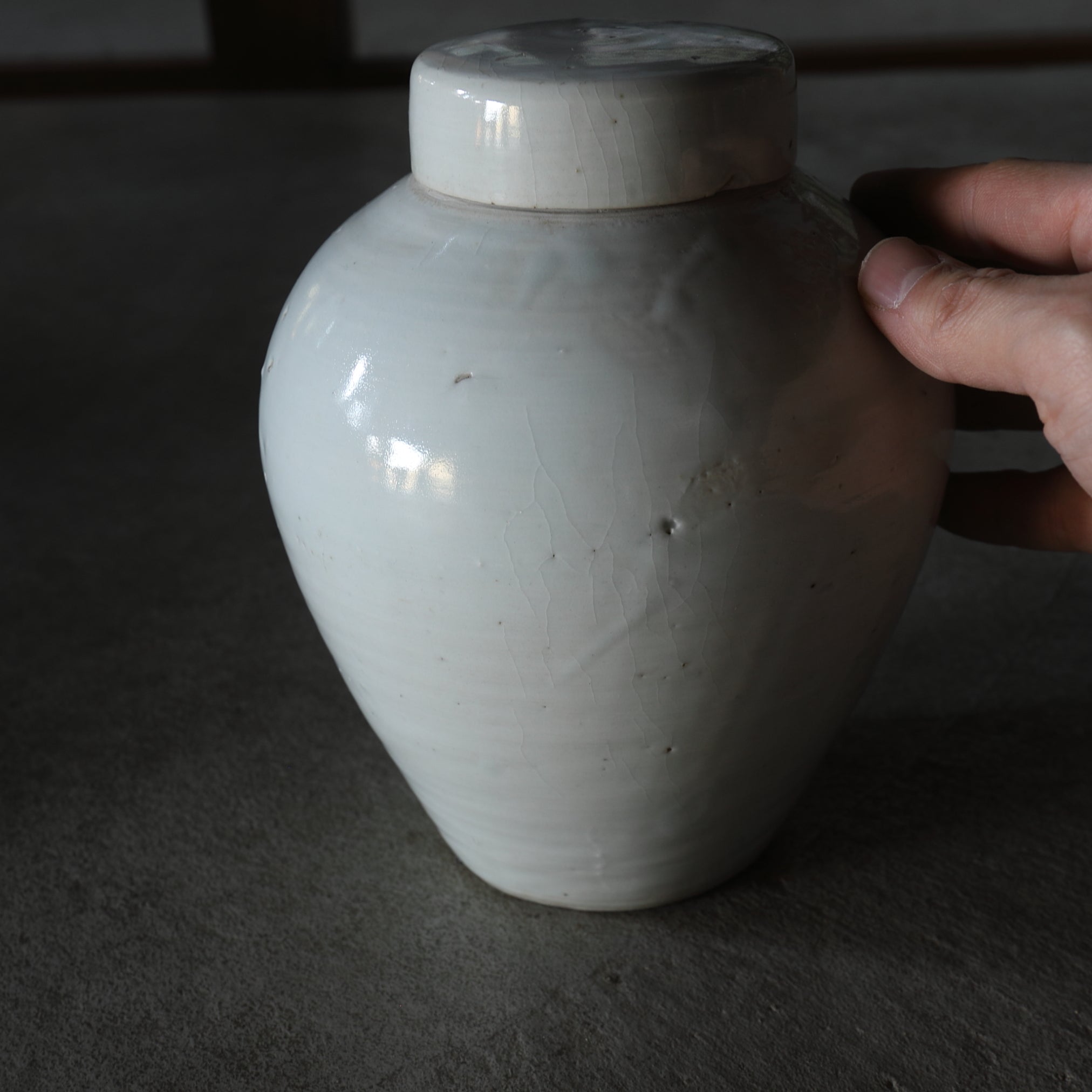 Korean Antique white porcelain jar with lid Joseon Dynasty/1392-1897CE