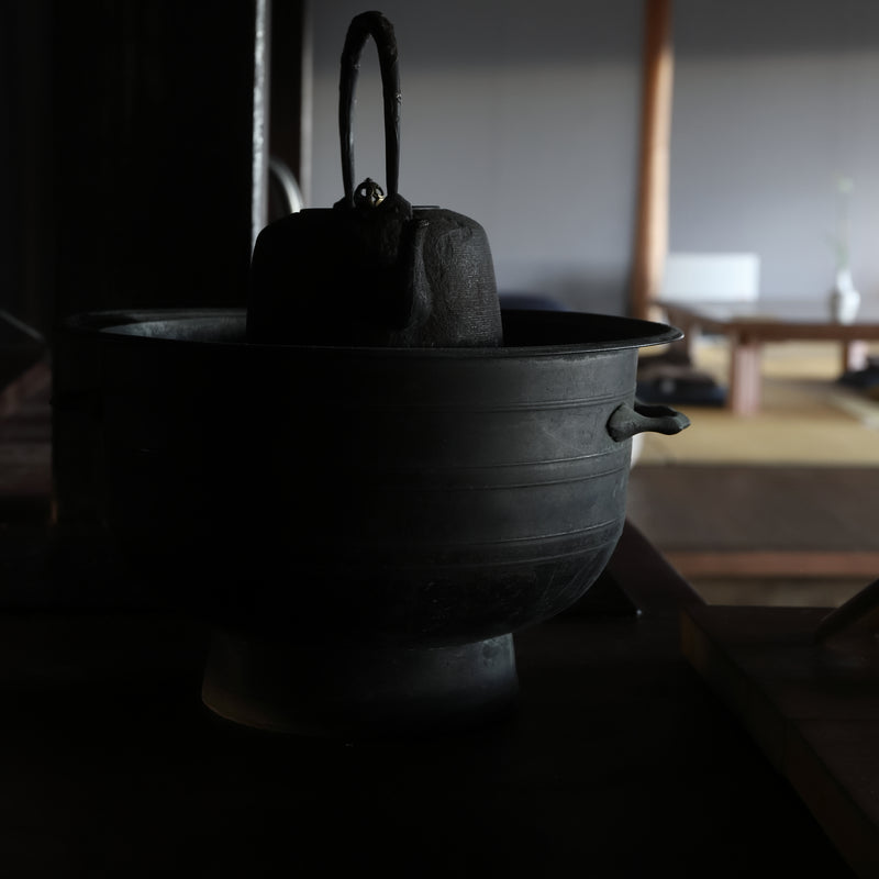 古銅模竹双手付瓶掛 火鉢