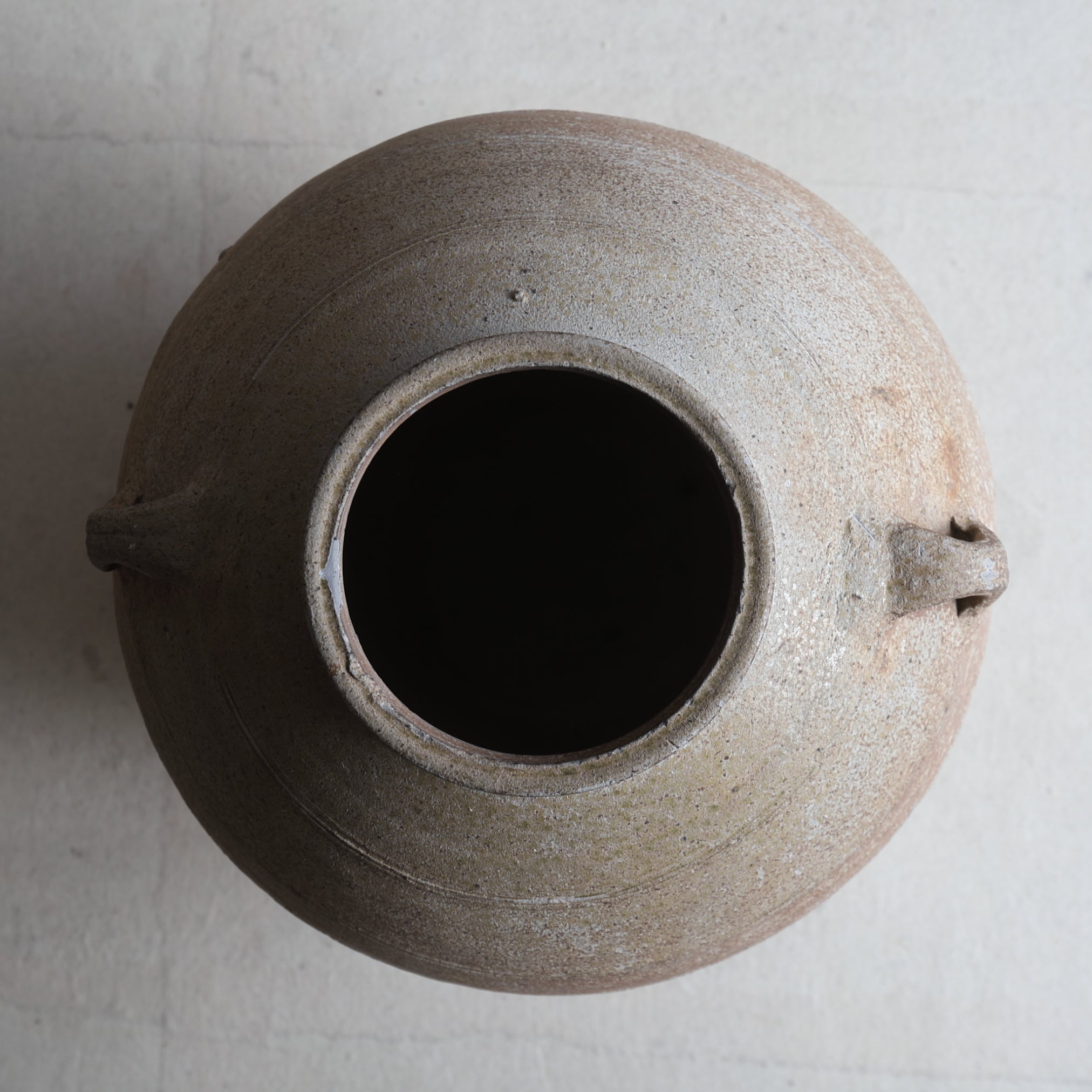 Jar with Two Handles Yue-zhou Ware Ash Glaze Han Dynasty/206BCE-220CE