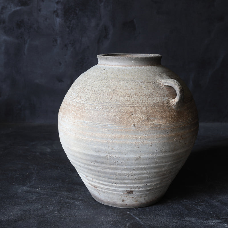 Jar with Two Handles Yue-zhou Ware Ash Glaze Han Dynasty/206BCE-220CE