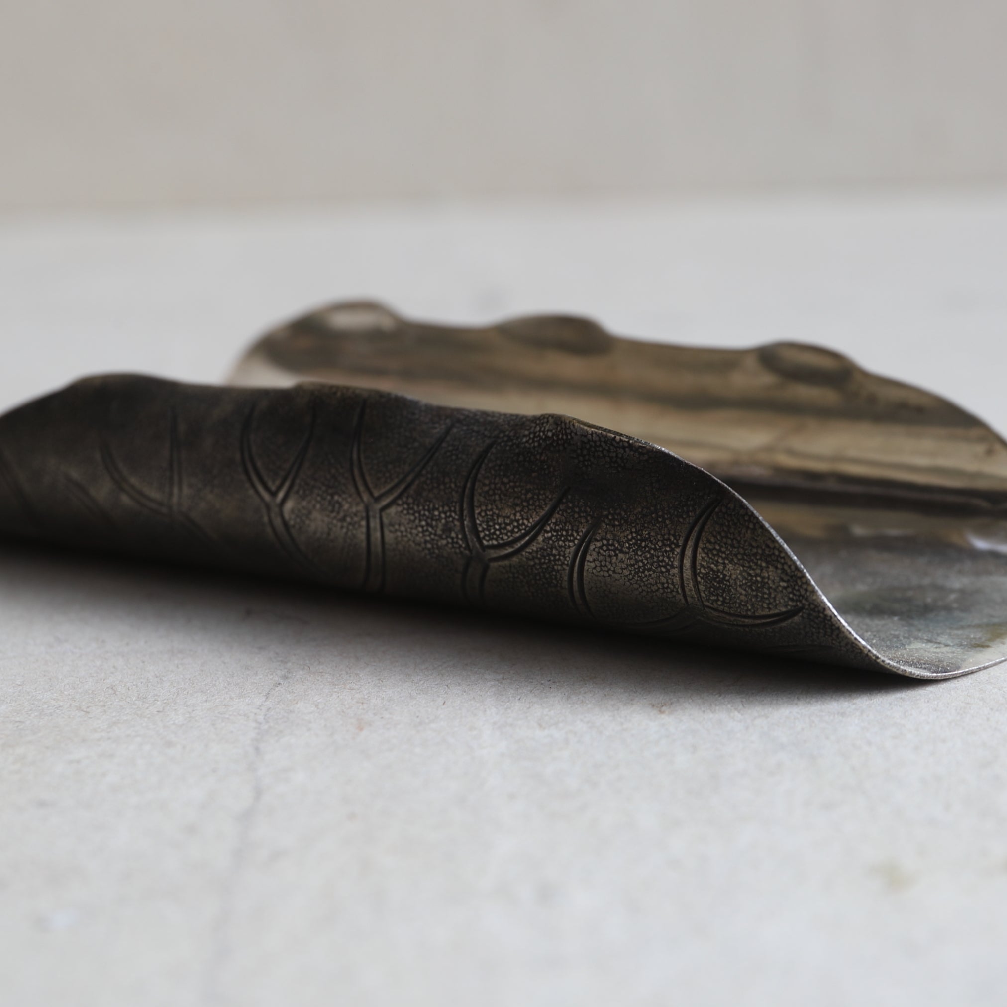 Antique silver lotus tea-leaf scoop 16th-19th century