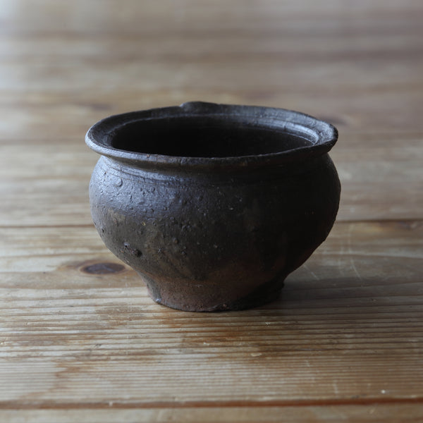磁州窯 褐釉小壺 元時代/1206-1368CE