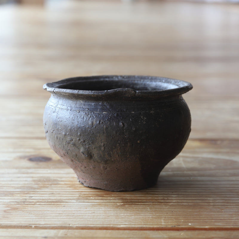 Cizhou kiln brown glazed small pot Yuan Dynasty/1206-1368CE
