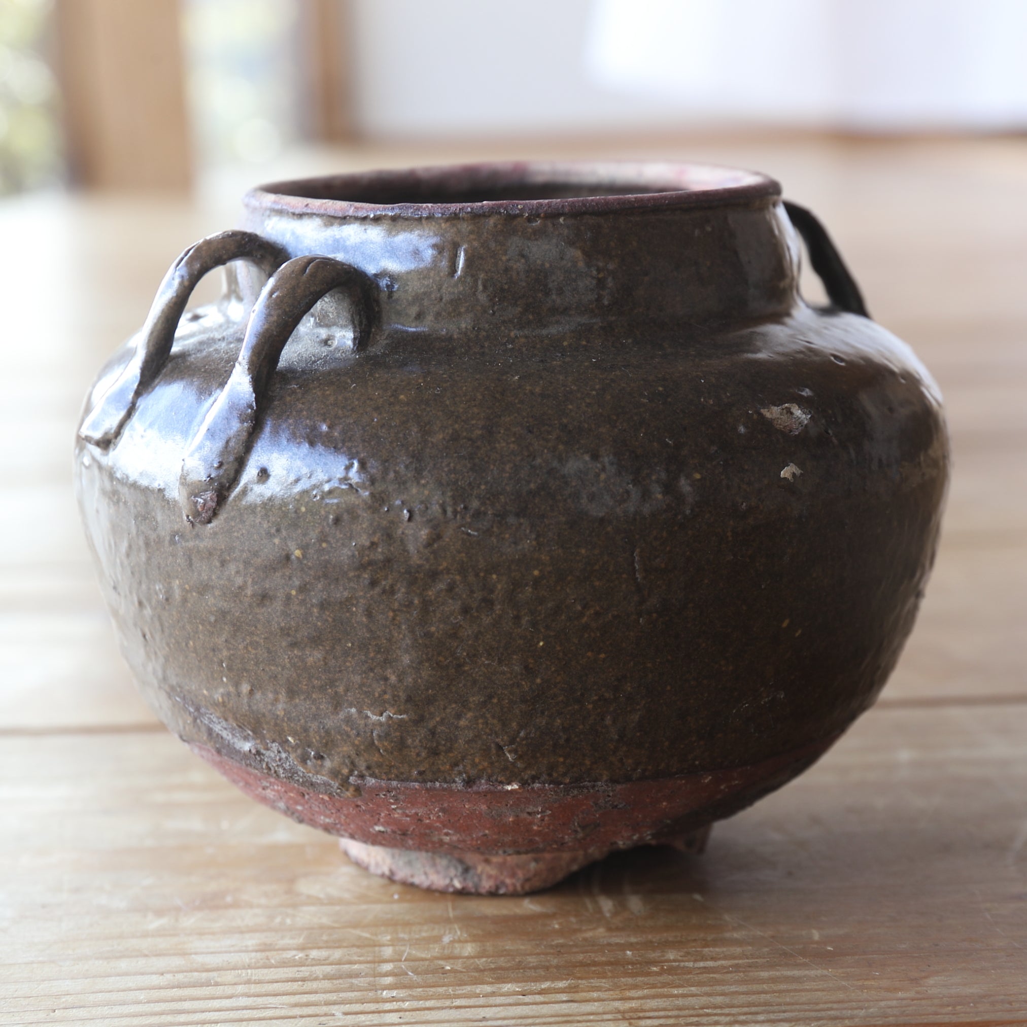 Cizhou kiln brown glazed twin ear jar Yuan Dynasty/1206-1368CE