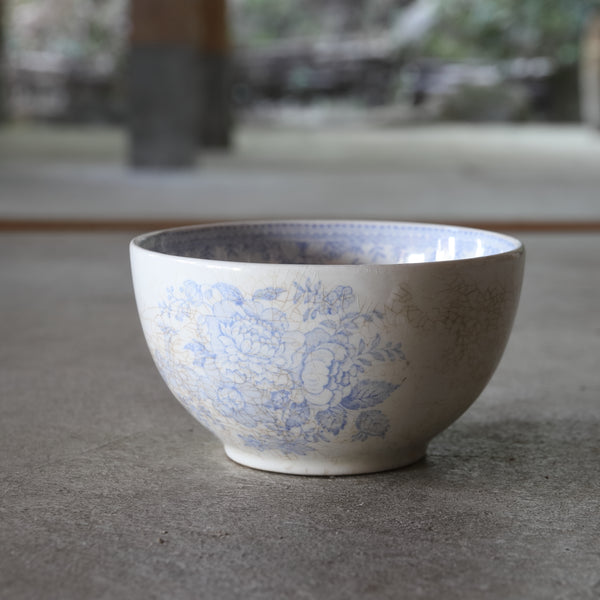 英国古董蓝白瓷碗 16-19世纪