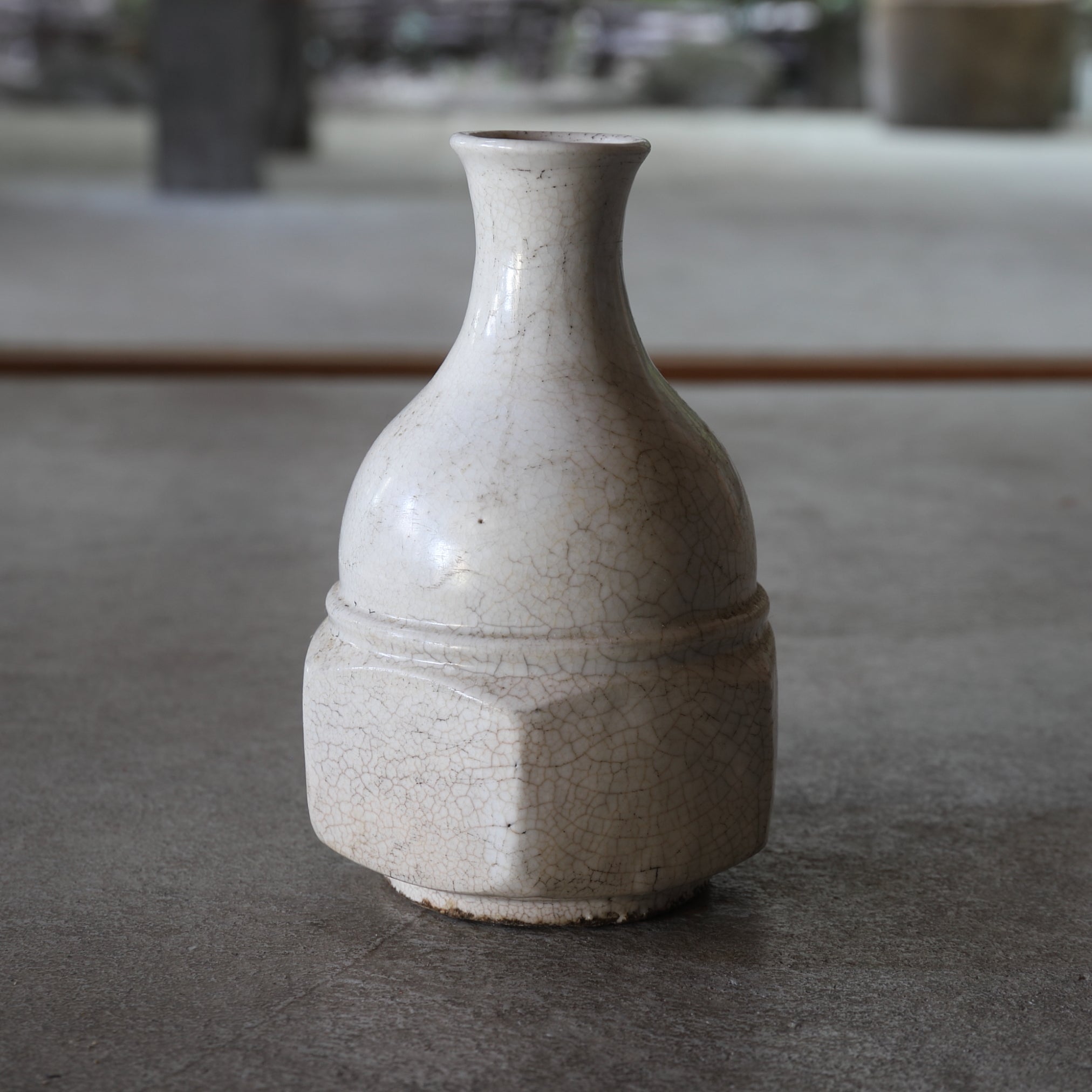 Korean Antique white porcelain chamfered bottle Joseon Dynasty/1392-1897CE