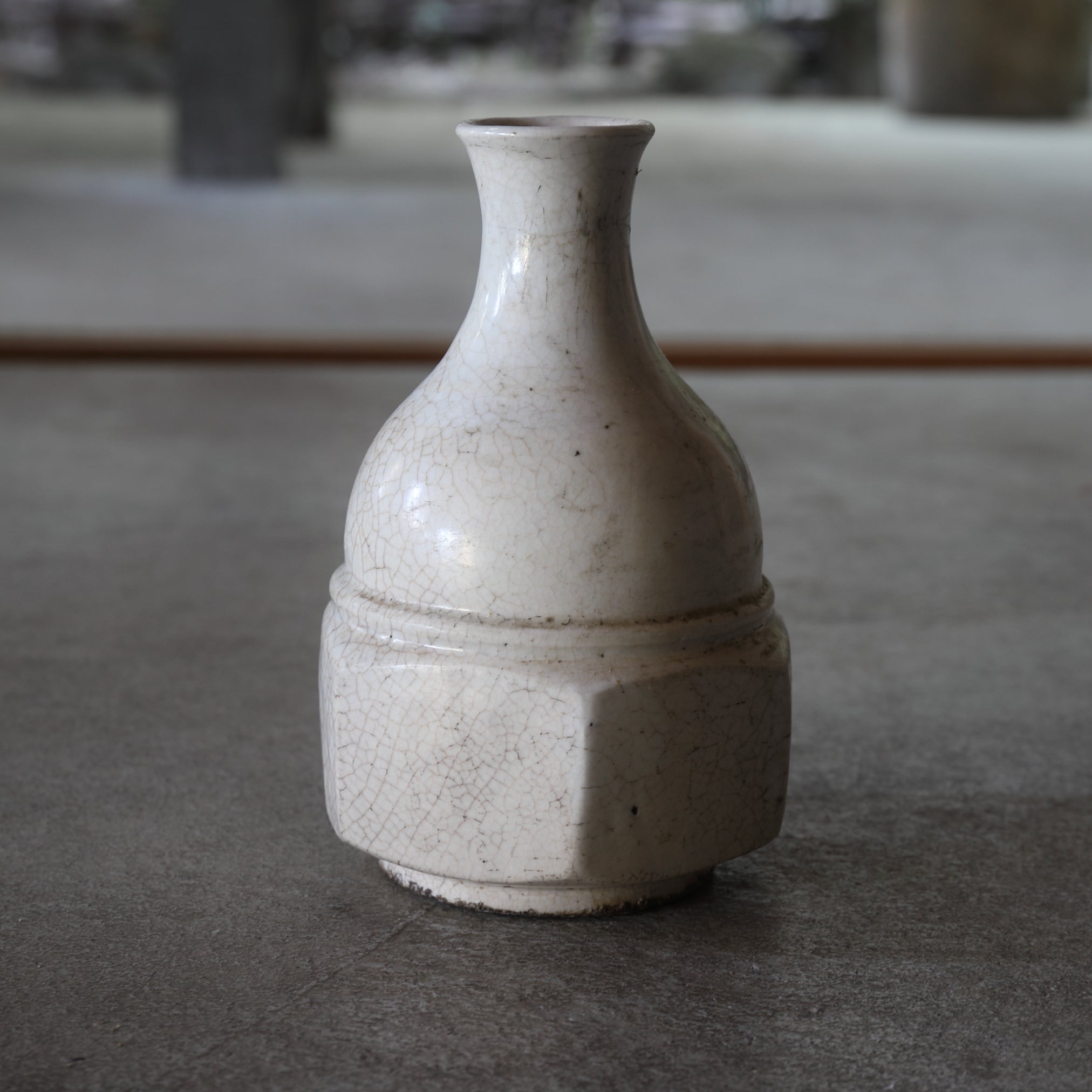 Korean Antique white porcelain chamfered bottle Joseon Dynasty/1392-1897CE