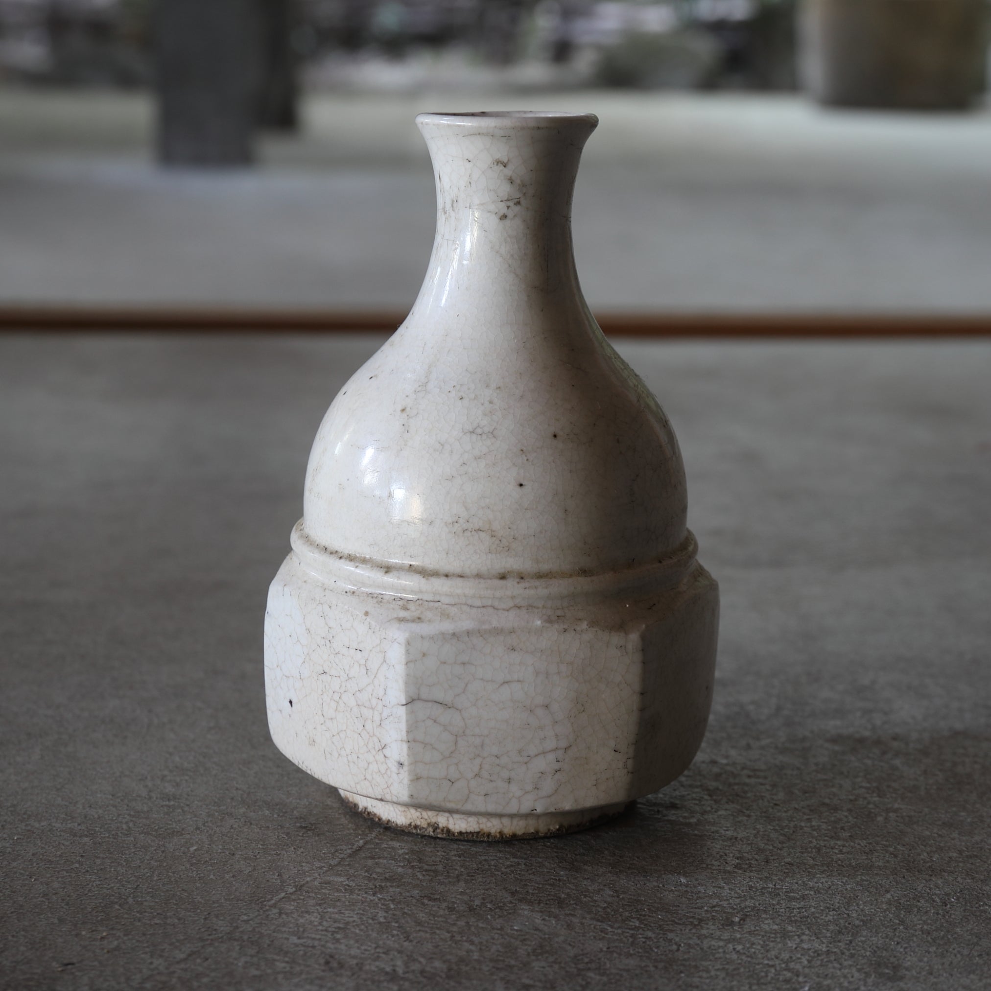 Korean Antique white porcelain chamfered bottle Joseon Dynasty/1392-1897CE